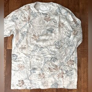 Abercrombie camo tee